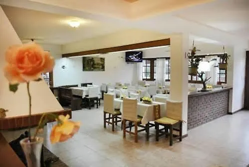 Hosteria Gran Danes Villa Gesell